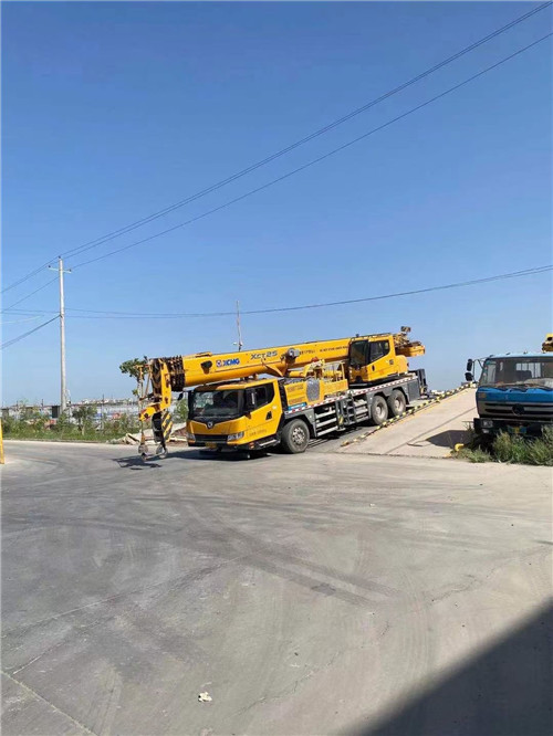 呼伦贝尔市吊车作业时，可能会产生哪些额外收费项目？